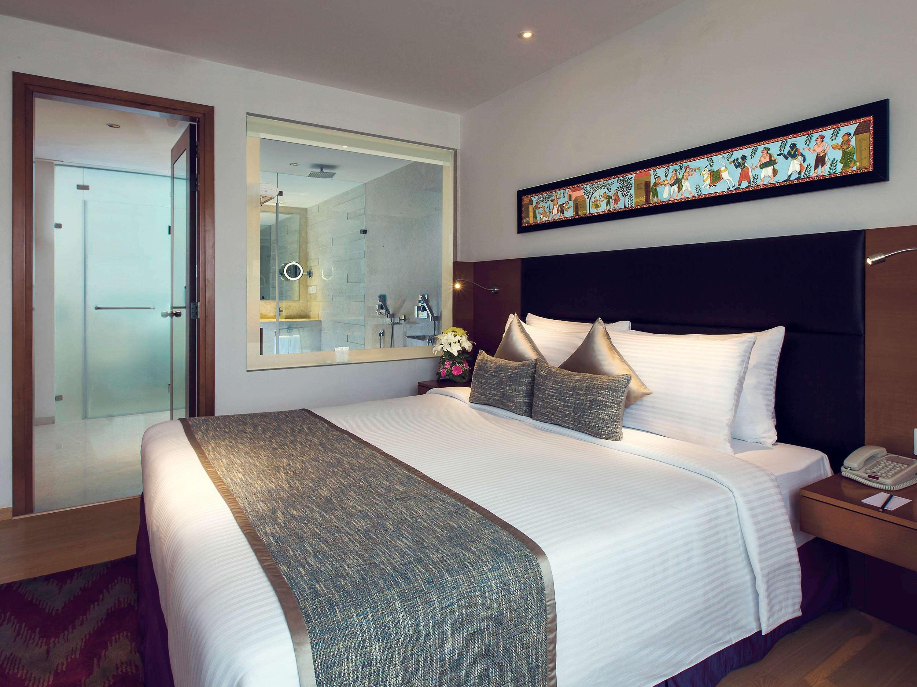ميركيور حيدر أباد كي سي بي - فنادق أكور براند المظهر الخارجي الصورة A room at the Park Hotel, New Delhi